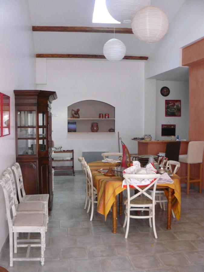 Bed and Breakfast Au thé à la menthe Romans-sur-Isère Esterno foto