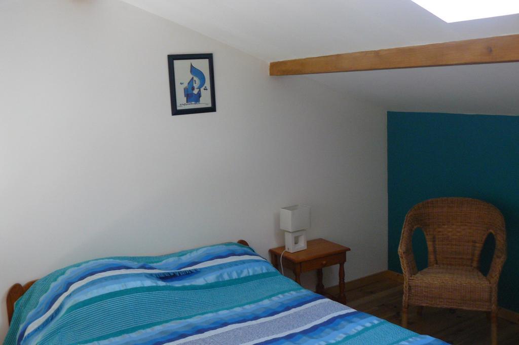 Bed and Breakfast Au thé à la menthe Romans-sur-Isère Esterno foto
